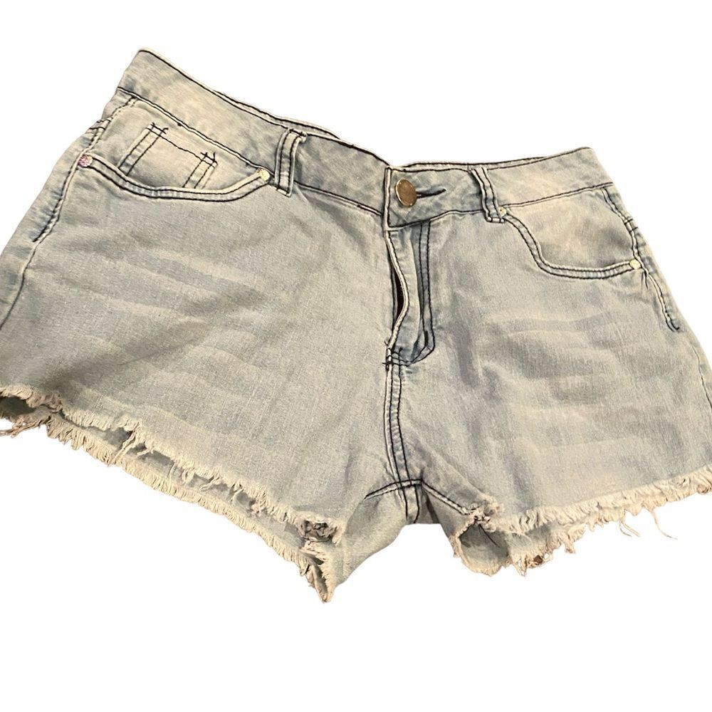 Light Wash Distressed Jean Shorts Size Medium